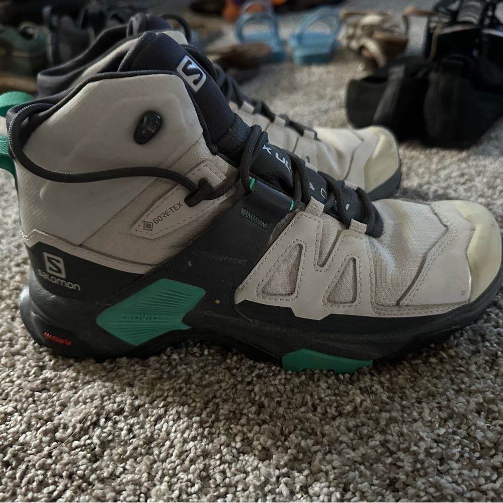 Salomon Gray Hiking Shoes - Picture 2 of 5